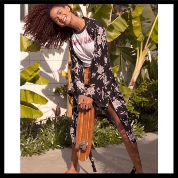 SPIRITUAL GANGSTER - Picture 4 of 14